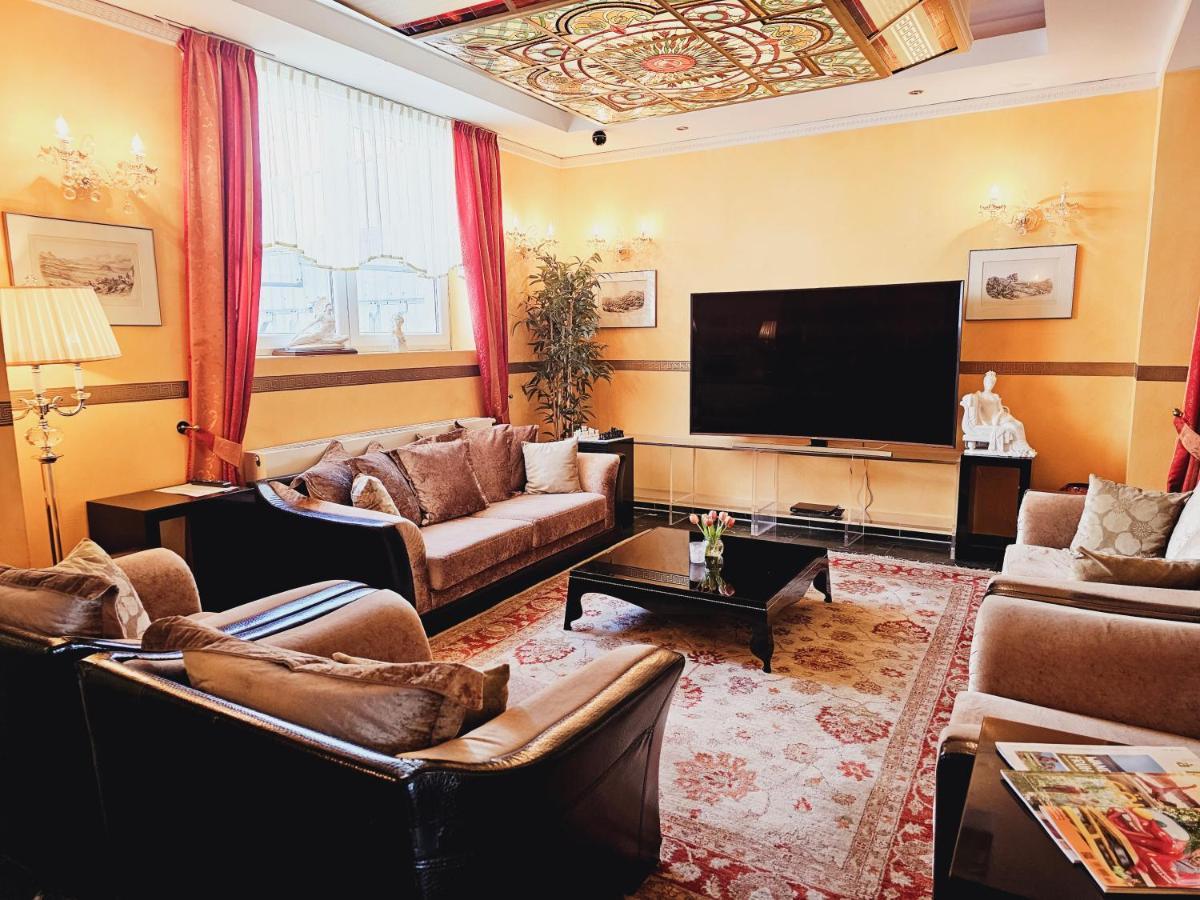 גוהרן Alexa Hotel מראה חיצוני תמונה
